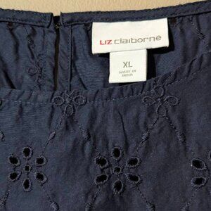 Liz Clayborne XL Navy eyelet top